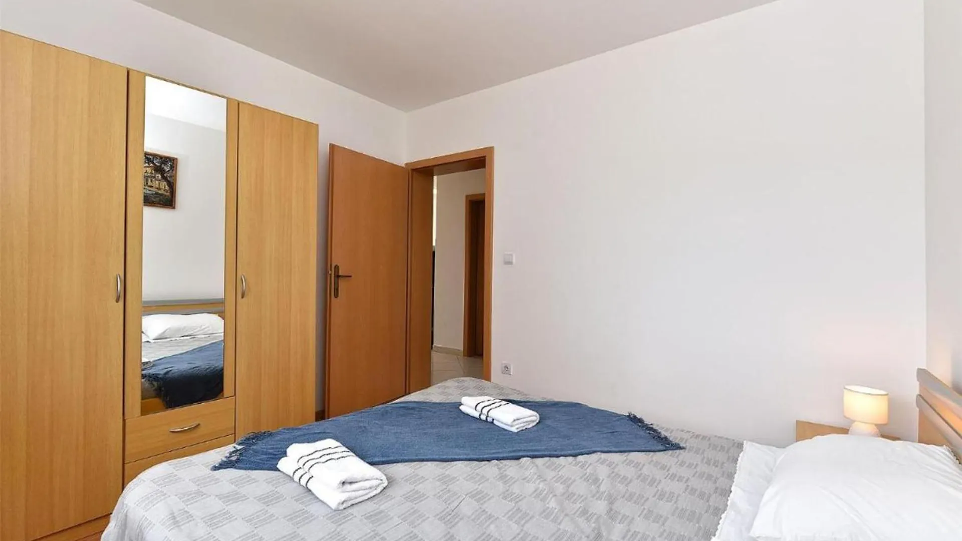 Bright Apartment In Medolino Μεντουλίν
