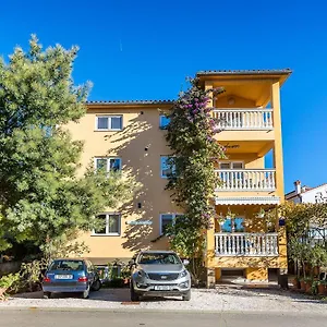 Apartment Vilic - Istriensonne, Medulin